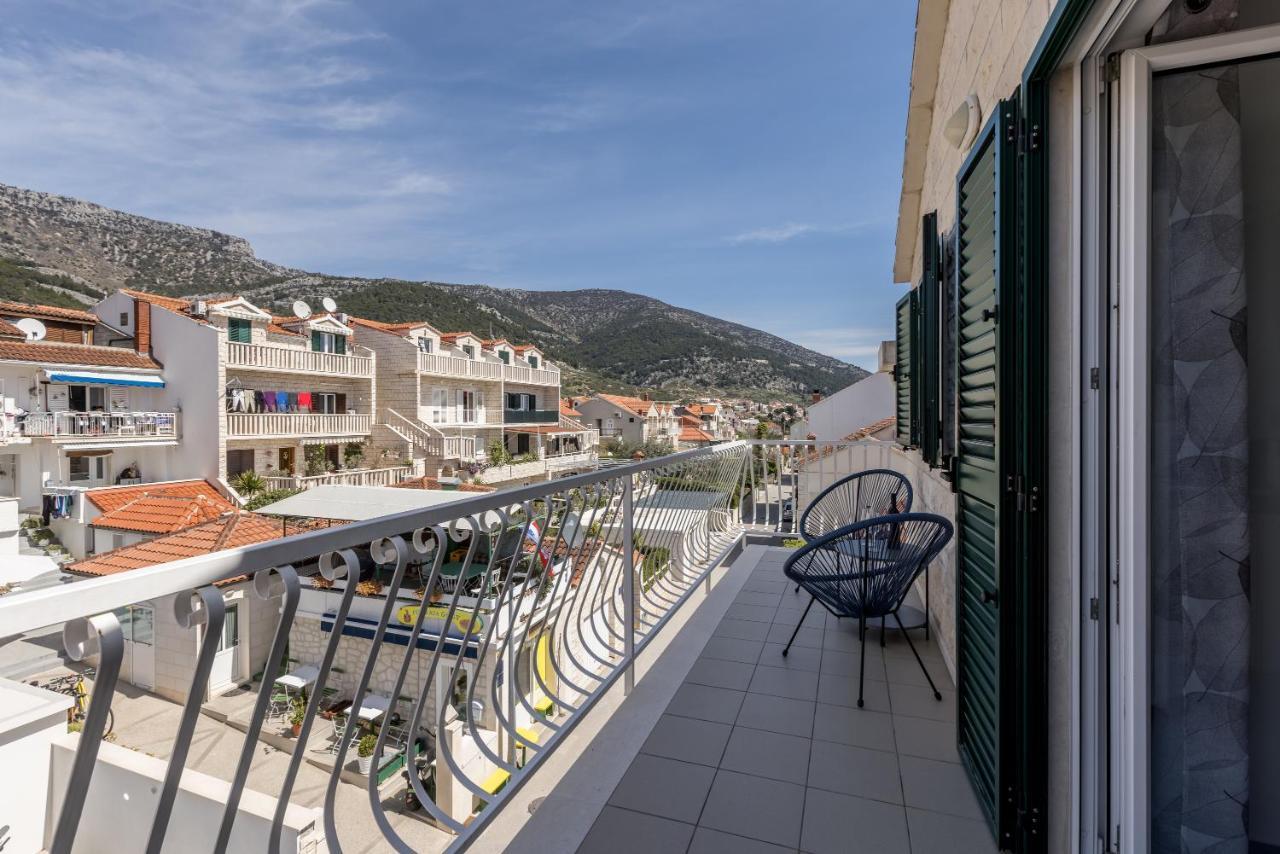 Apartments Jelavic Бол Экстерьер фото