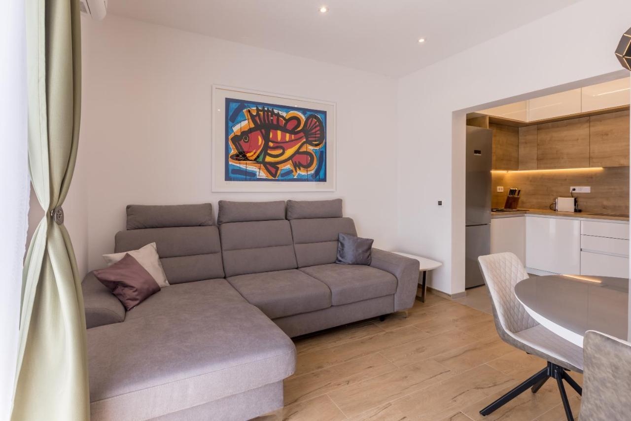 Apartments Jelavic Бол Экстерьер фото