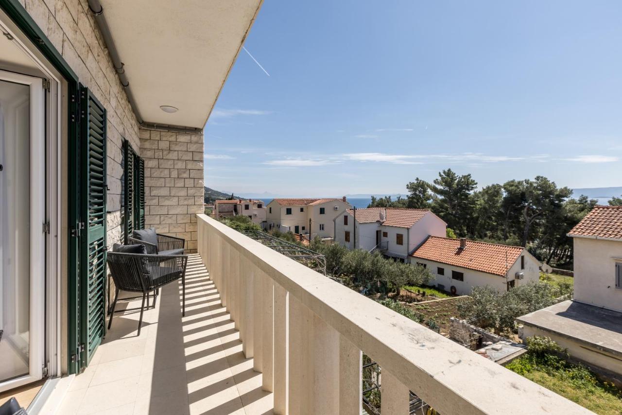 Apartments Jelavic Бол Экстерьер фото