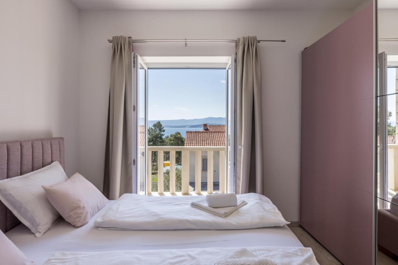 Apartments Jelavic Бол Экстерьер фото