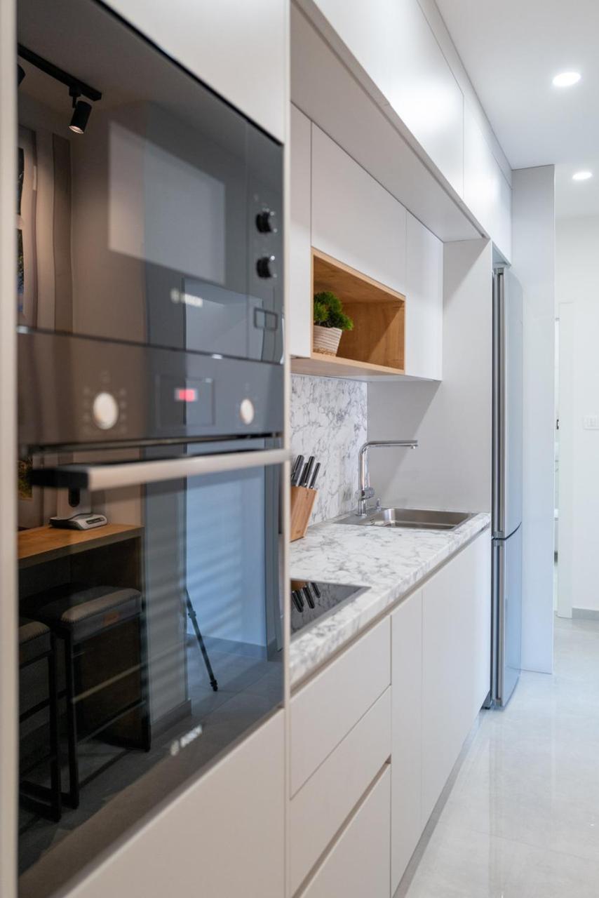 Apartments Jelavic Бол Экстерьер фото
